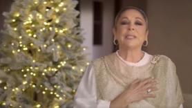 Isabel Pantoja lanza un mensaje navideño al más puro estilo de la realeza y algunos no pueden evitar fijarse en este detalle