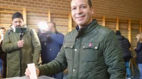 Cáceres y Bada... Vox: la ultraderecha crece con fuerza en Extremadura hasta los 11 escaños y sostendrá la llave para gobernar