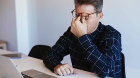 Una empresa desata discordia con su oferta laboral de 100 horas semanales "y algunos domingos libres": "Nadie ha cambiado el mundo con 40 horas"