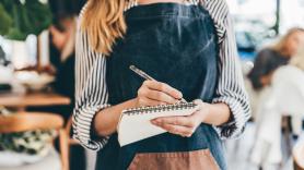 Una camarera narra el desagradable episodio que le pasó con un cliente: "Lo peor de todo es que ni siquiera se disculpó"