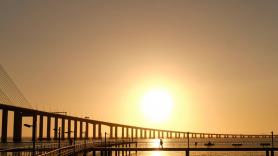 El puente más largo de Europa cuesta 850 millones de euros, mide 16,1 km y ya tiene 'fecha de caducidad' aproximada