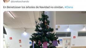 El mensaje que hay en un árbol de Navidad de un centro de salud de un pueblo de Valencia que trasciende a las propias palabras