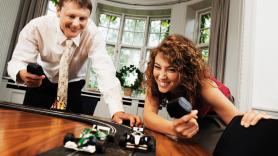 10 juguetes que no te compraron en los '90 porque eran caros, pero aún puedes tener en 2025 (más caros)