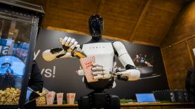 Diez años marcados por la IA, los robots o la microelectrónica: así creen los españoles que avanzará la tecnología en la próxima década