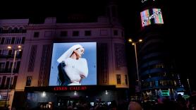 Arrasa al contar lo que le han regalado para escuchar el nuevo disco de Rosalía: pura nostalgia para muchos