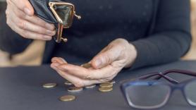 Un anciano de 94 años trabaja toda su vida y ahora vive en un banco de alimentos: "Mi pensión se destina íntegramente al alquiler"