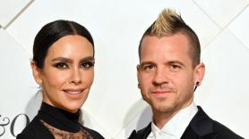 Dabiz Muñoz cumple con la tradición y se pone el vestido de las Campanadas de Cristina Pedroche: "Se me cae el flow a puñados"