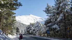 La nieve deja 9 carreteras cortadas y 8 con restricciones en cuatro comunidades
