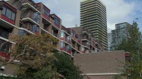 Mohamed, mayor propietario de viviendas de esta ciudad, relata su pasado: "De repente, todos teníamos nuestras propias habitaciones"