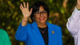 Delcy Rodríguez, designada presidenta de Venezuela tras la captura de Maduro: "Juro con dolor, pero con honor"