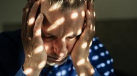 Stefano recorre 240 kilómetros para ayudar un hombre que le quedaban 7 euros en la cuenta tras quebrar su negocio: "Es un milagro"