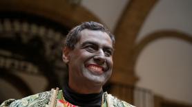 En Alemania ven a Juanma Moreno pintado de negro como Baltasar y emiten esta inapelable sentencia