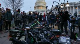 A los cinco años del asalto al Capitolio, la Casa Blanca de Trump afirma que fue una invención demócrata