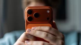 Todo el mundo pendiente del iPhone plegable y Apple se guardaba bajo la manga la mejor cámara de su historia