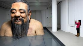 Confucio, filósofo chino, sobre la perseverancia: "El hombre que mueve una montaña comienza llevando pequeñas piedras"