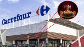 Despiden a un trabajador por llevar pasteles a sus compañeros el día de su cumpleaños y le acaban indemnizando con más de 100.000 euros