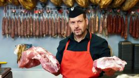 Luc, carnicero de 29 años, gana 1.900 euros al mes tras dejar la universidad: "Voy a trabajar sin estrés ni aburrimiento"