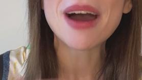 Cuando las barbas de tu vecino veas pelar, pon las tuyas a remojar