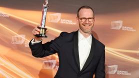 'Sentimental Value' arrebata a la española 'Sirat' el premio a la mejor película europea