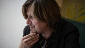 Nacho Vegas habla de qué está pasando con los jóvenes con este mensaje a la izquierda: "Algo se está haciendo mal"