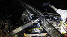 Fallece el maquinista y al menos 15 heridos, cuatro graves, al descarrilar un tren de Rodalies tras chocar contra un muro caído en Gelida (Barcelona)