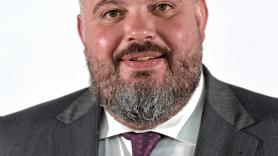 El PP se hace con la Presidencia de la Asamblea de Extremadura con el voto en solitario de su grupo