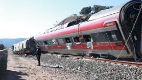 Última hora del descarrilamiento en Adamuz (Córdoba) y Gelida (Barcelona), en directo: el maquinista de Iryo advirtió de "un enganchón" y pidió parar el tráfico