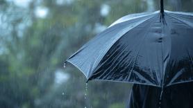 La lluvia vuelve este martes a Andalucía con avisos en siete provincias: Cádiz activa la alerta naranja se prevén hasta 100 l/m²