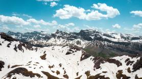 Muere uno de los dos montañeros atrapados por un alud en Benasque (Huesca)
