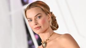 Margot Robbie recupera el histórico collar Taj Mahal de Elizabeth Taylor: la leyenda de la joya con la que Richard Burton quiso sellar su amor por la actriz