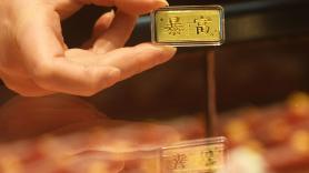 En este país de Asia se multiplican las colas para vender las joyas familiares: "Nunca pensé que los precios subirían tanto"