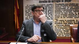 Paco Salazar, en el Senado: "He respetado a todas las compañeras con las que he trabajado, como profesionales y como mujeres"