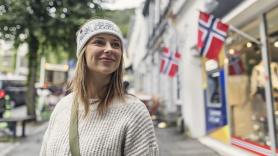 Sara, española, le dieron 1.500 euros por ir a vivir y trabajar en Noruega: "En mi caso me cubrió los gastos de viaje"