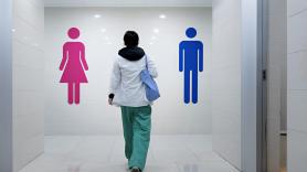 Los clientes reclaman un baño público en este centro comercial de 25.000 metros cuadrados: "Te sientes tan pequeña cuando te mandan lejos como a una niña"