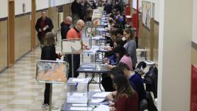 Elecciones de Aragón en directo, última hora de los comicios del 8F: la participación roza el 11% a las 11:00