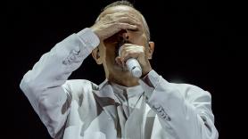 Miguel Bosé felicita a la selección española de fútbol sala y remata con una dedicatoria a Pedro Sánchez y su medida con las redes sociales