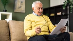 Una empresa de telecomunicaciones le niega un contrato de fibra óptica a un hombre de 87 años: "Cuando mencioné mi año de nacimiento se sintió incómodo"