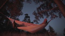 Mikel pasa la noche al aire libre en hamacas en invierno: “Maravilloso, la verdad. Dormí 8 horas y media sin parar