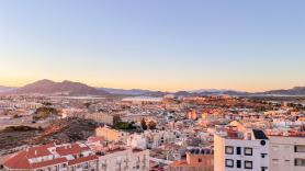 En Reino Unido ven en esta ciudad española el "antídoto" a los "complejos turísticos abarrotados"