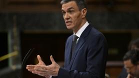 Sánchez sentencia a Abascal por cobrar un sueldo opaco y la investigación a Revuelta: "Torquemada de la corrupción"