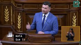 Rufián sube a la tribuna, ve que Abascal ya no está en su escaño y tiene LA frase para la ocasión