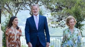 La subida de sueldo para los empleados públicos da una alegría a la Casa Real: esto es lo que van a cobrar ahora Felipe VI, Letizia y la reina Sofía