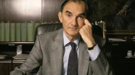 Tomás y Valiente, contado para quienes desconozcan su importancia o no recuerden qué supusieron las manos blancas