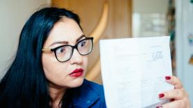 Patricia, joven, ha pagado 1.324 euros por su factura de la luz: "Tenemos que empezar a prestar más atención al uso de los equipos"