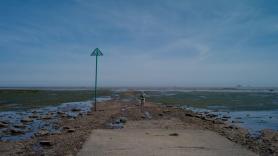 Un conductor de Amazon sigue el GPS hasta un campo de tiro militar y queda atrapado en arenas movedizas: "Es un área extremadamente peligrosa"