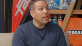 José deja su puesto de ejecutivo para ser fontanero como su padre: "Si me dieran 4.000 euros al mes por volver a la oficina, diría que no"