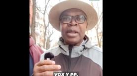 El reflexivo alegato de un asistente al acto de Rufián: "Estamos nacionalizados, pero uno es inmigrante toda su vida"