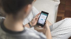 En un pueblo de Guadalajara sacan provecho de WhatsApp para cuidar la salud mental