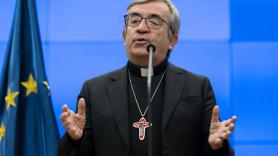 El papa tira de las orejas a los obispos españoles y les advierte del peligro de Vox