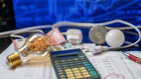 Una mujer podría llevar pagando 10 años la luz de sus vecinos por una confusión con los medidores de electricidad